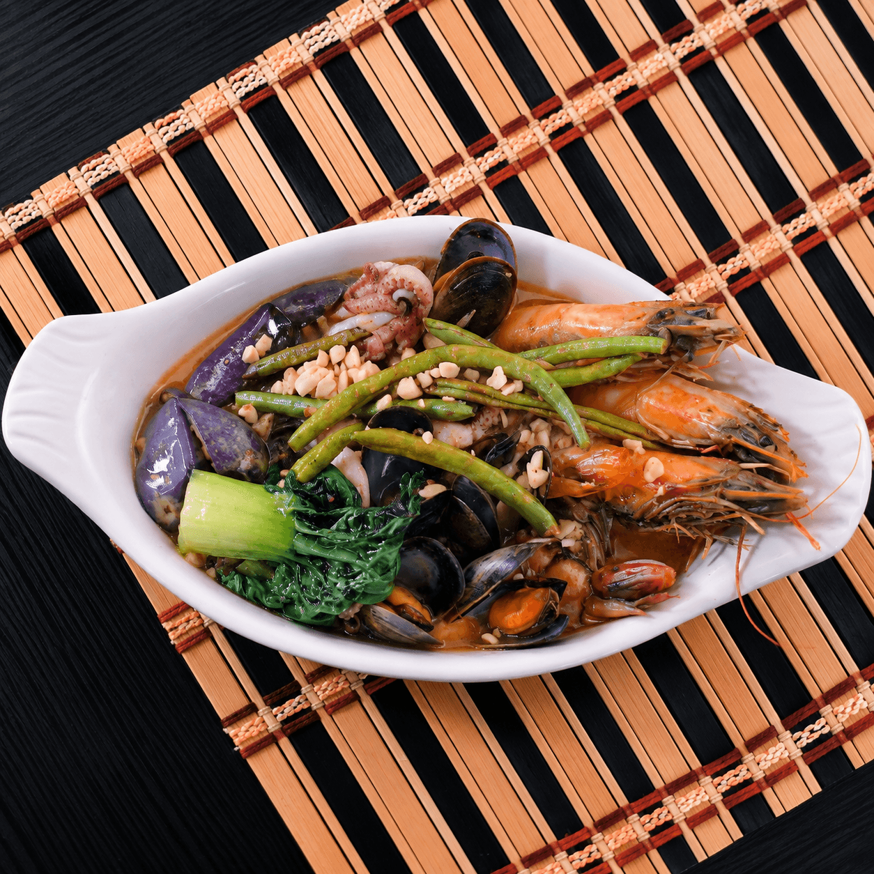 Seafood Kare-Kare